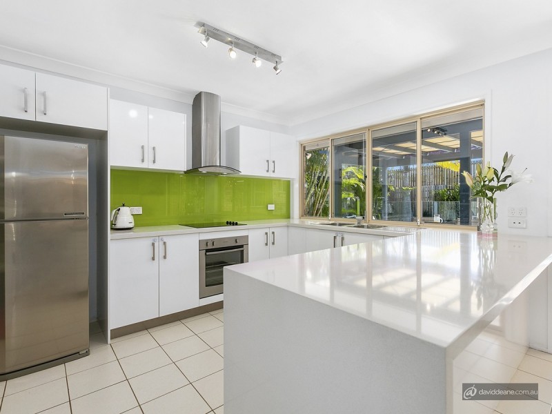 57 Rue Montaigne, Petrie QLD 4502