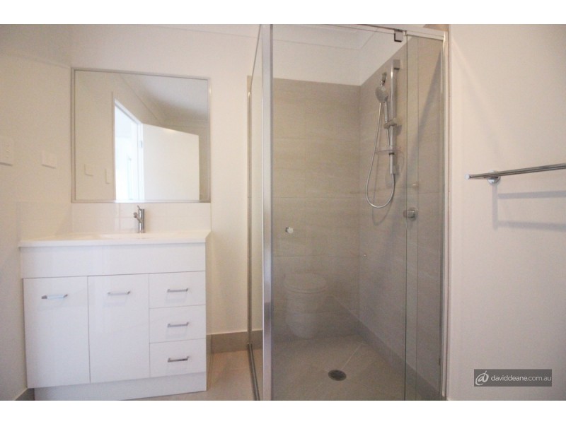 2/1 Boyce Street, Margate QLD 4019