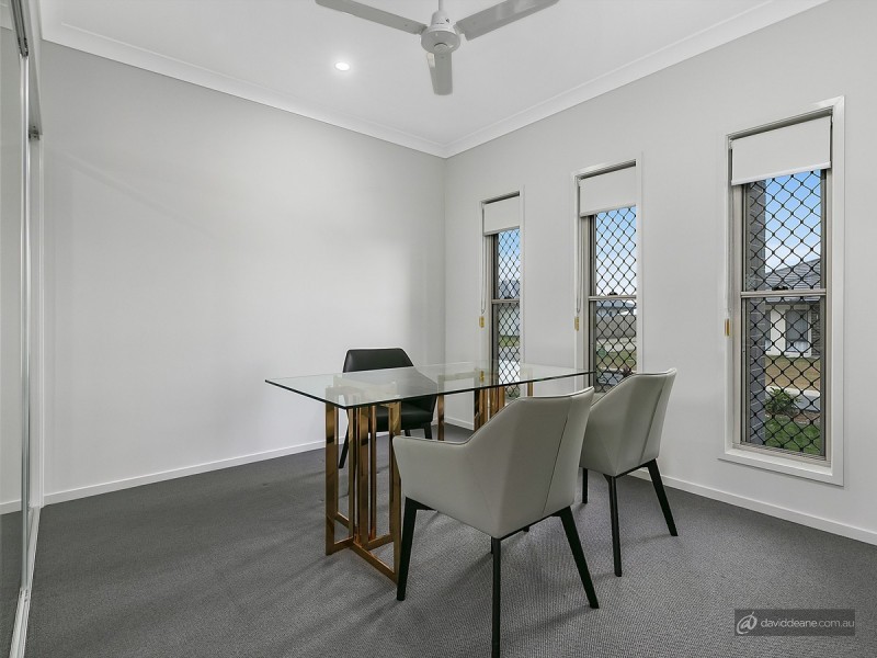 9 Creekview Court, Lawnton QLD 4501