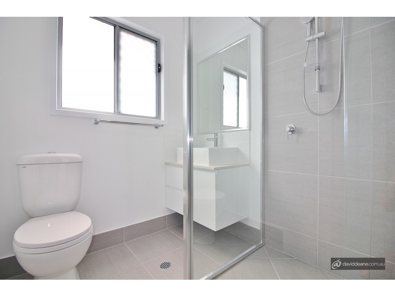2/32 Rogers Road, Clontarf QLD 4019