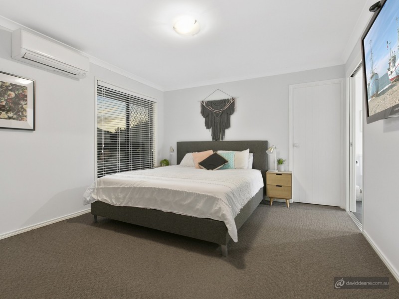 12 Charles Court, Joyner QLD 4500