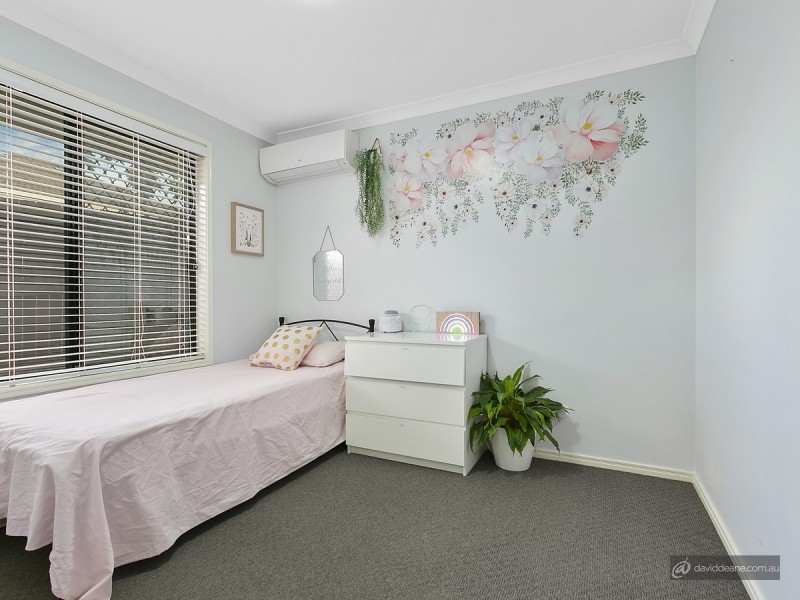 12 Charles Court, Joyner QLD 4500