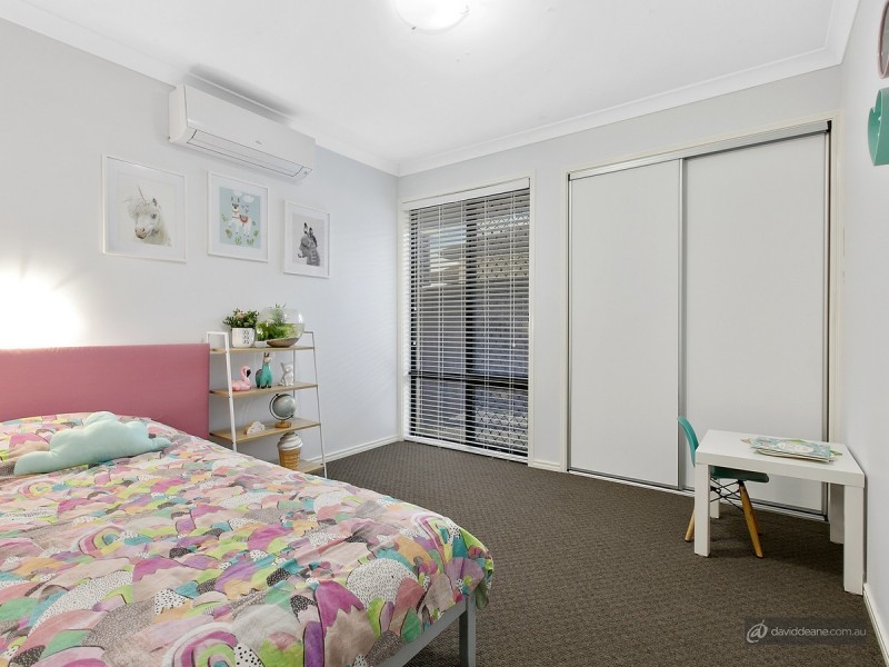 12 Charles Court, Joyner QLD 4500