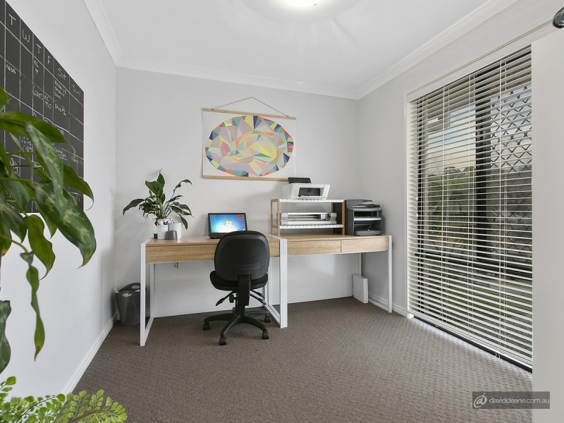 12 Charles Court, Joyner QLD 4500