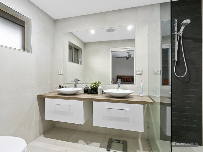 13 Mundie Place, Bray Park QLD 4500