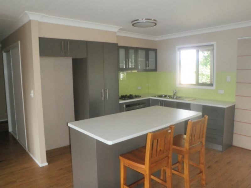 12 WOODBURY AVENUE, Bray Park QLD 4500