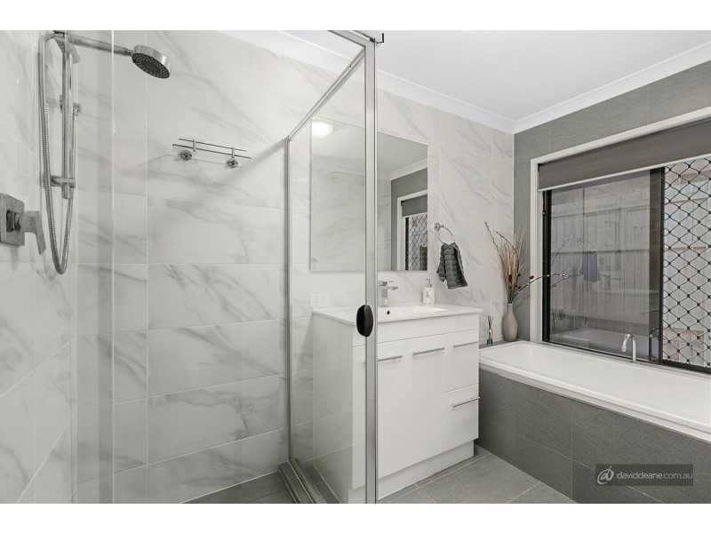 14 Latona Street, Warner QLD 4500