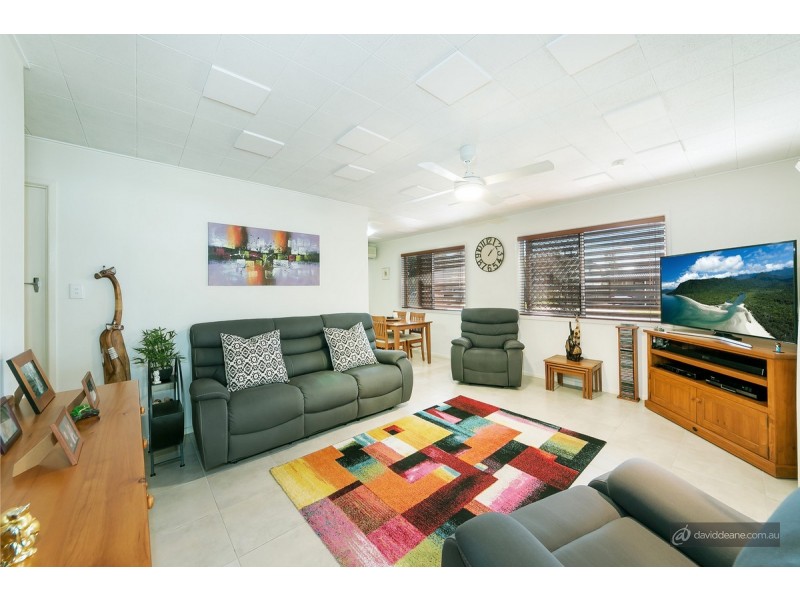 10 Gertrude Street, Strathpine QLD 4500