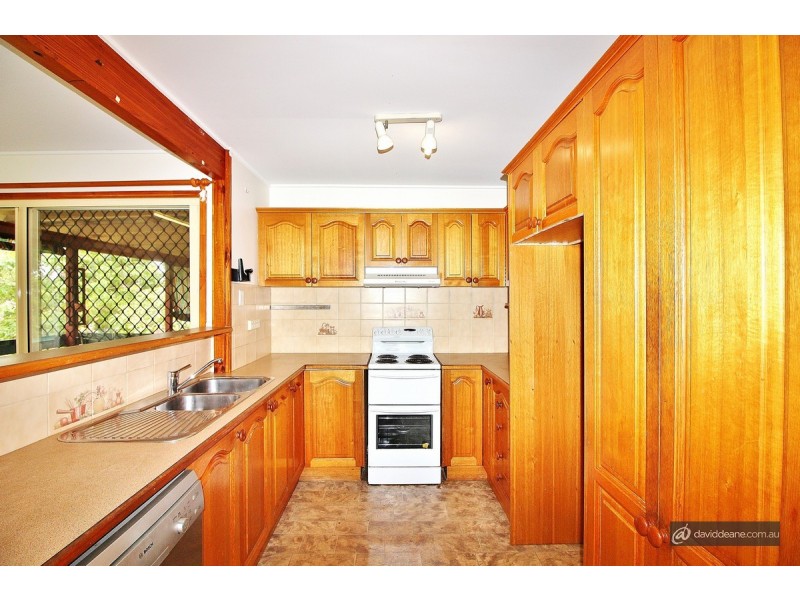 23 Cahill Street, Strathpine QLD 4500