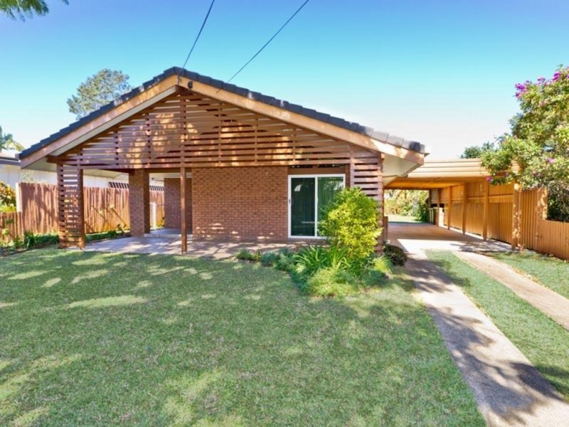 16 Brennan Pde, Strathpine QLD 4500