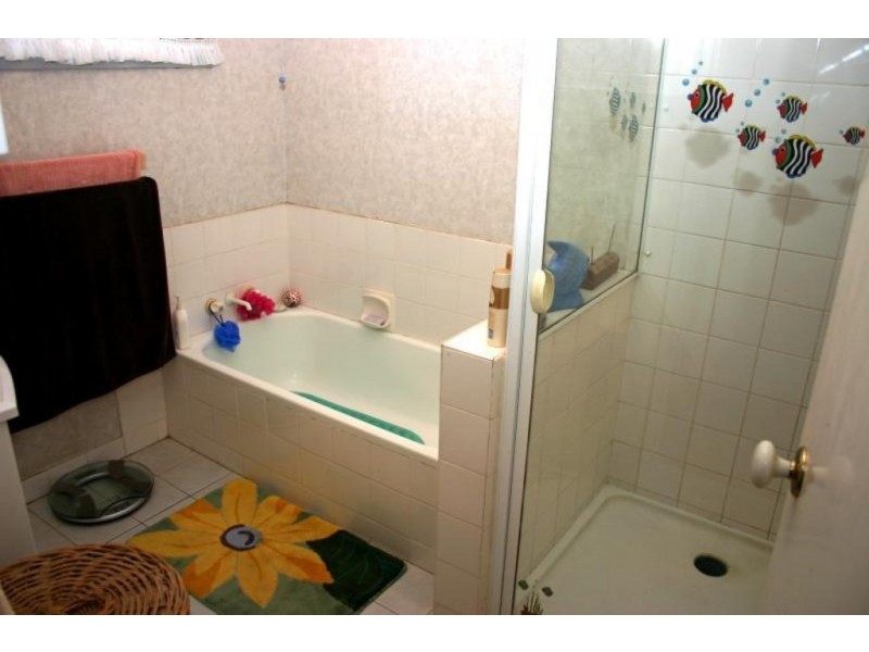 42 Cahill Street, Strathpine QLD 4500