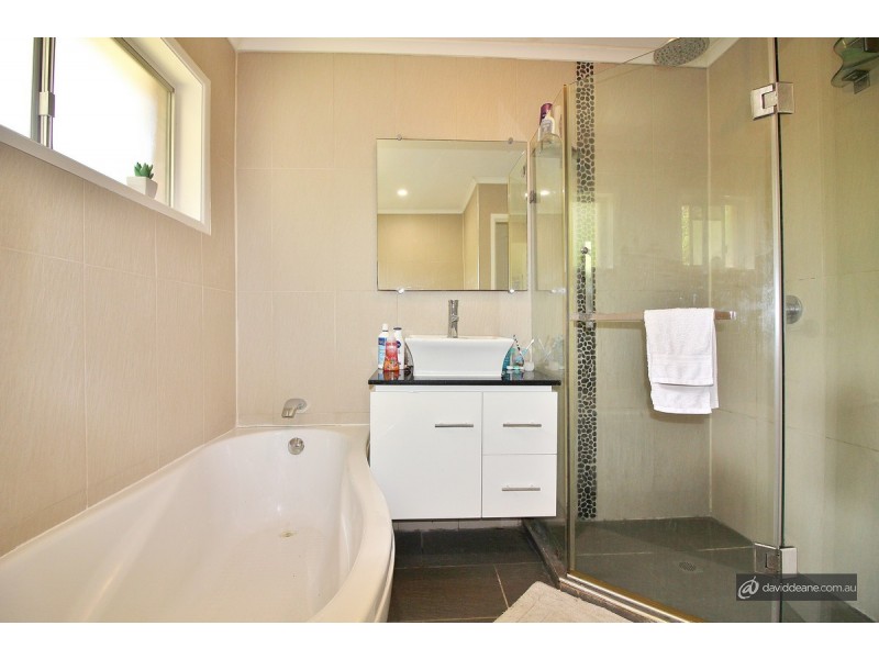 129A Spitfire Avenue, Strathpine QLD 4500