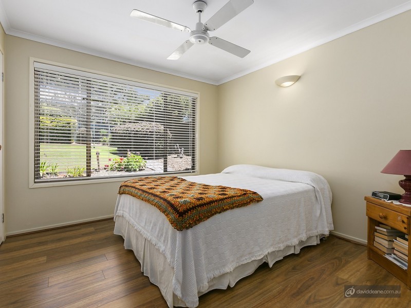 21 Eyre Avenue, Petrie QLD 4502