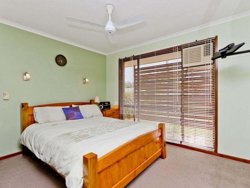 4 Burrumbeet Street, Petrie QLD 4502
