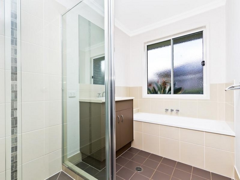 7 Pontiac Cct, Warner QLD 4500