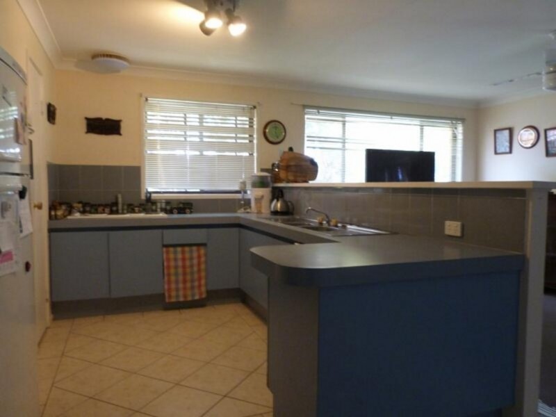 19 Banksia St, Strathpine QLD 4500