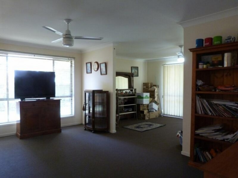 19 Banksia St, Strathpine QLD 4500