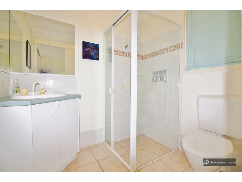 4 Ritchie Court, Petrie QLD 4502