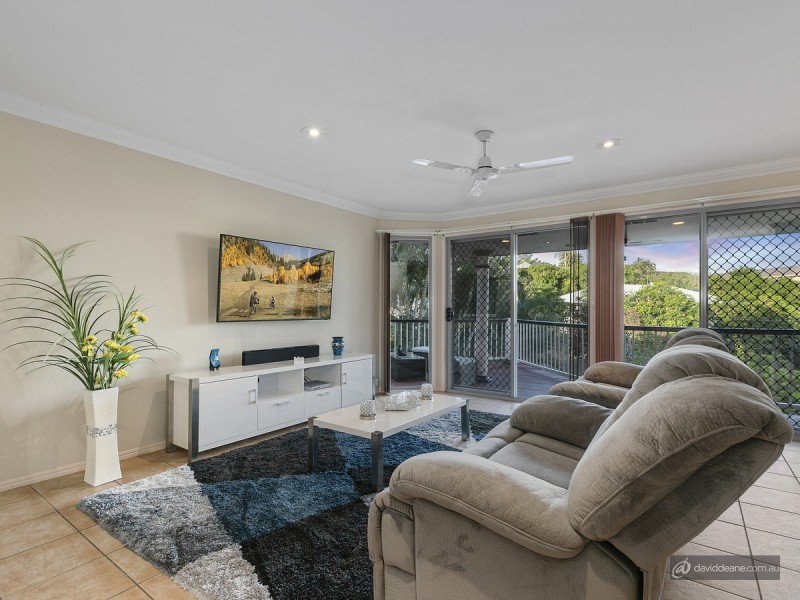 8 Midson Street, Petrie QLD 4502