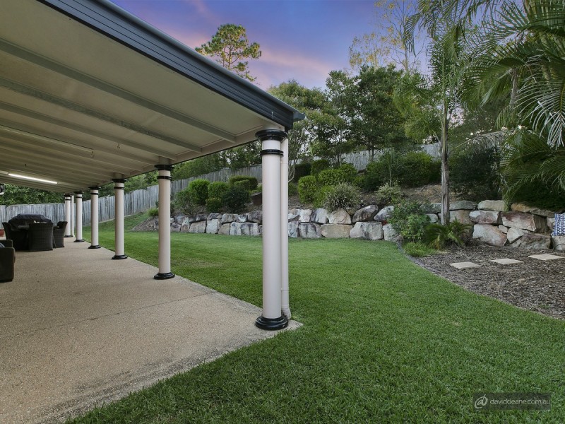 8 Midson Street, Petrie QLD 4502