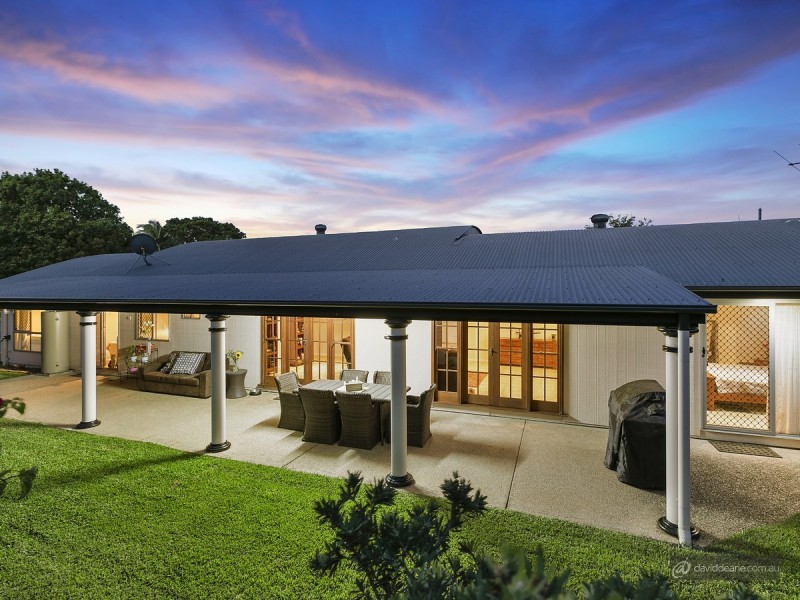 8 Midson Street, Petrie QLD 4502