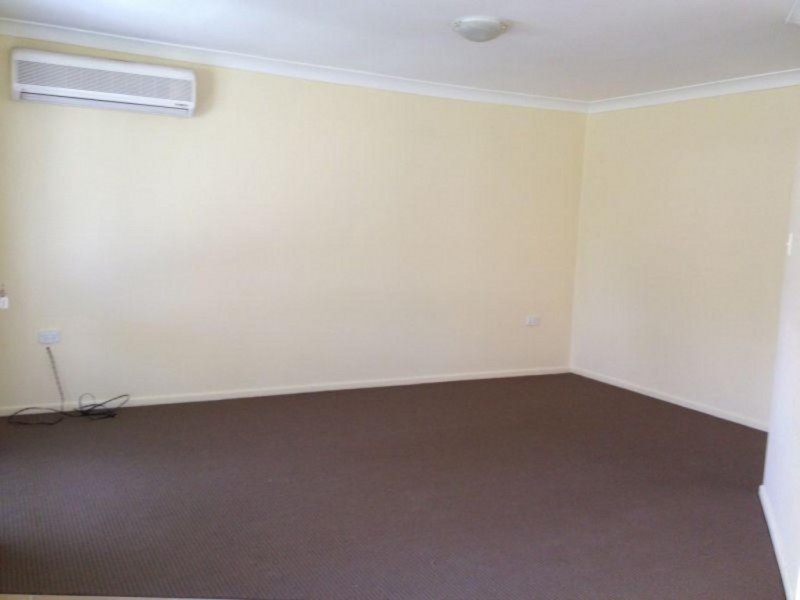 19 Patricia Street, Strathpine QLD 4500