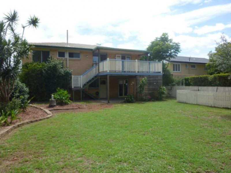 20 Gertrude Street, Strathpine QLD 4500