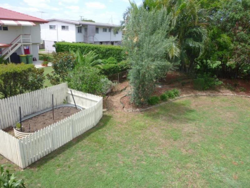 20 Gertrude Street, Strathpine QLD 4500