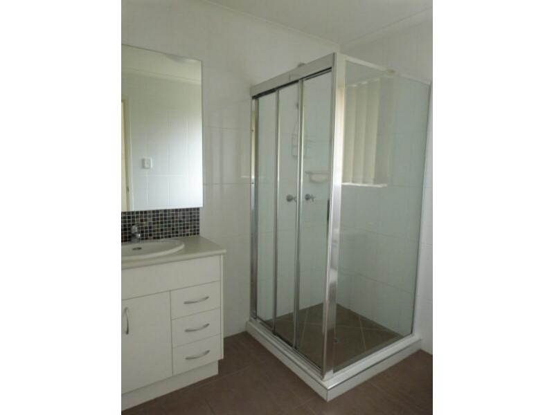 9A Sheehan Street, Kallangur QLD 4503