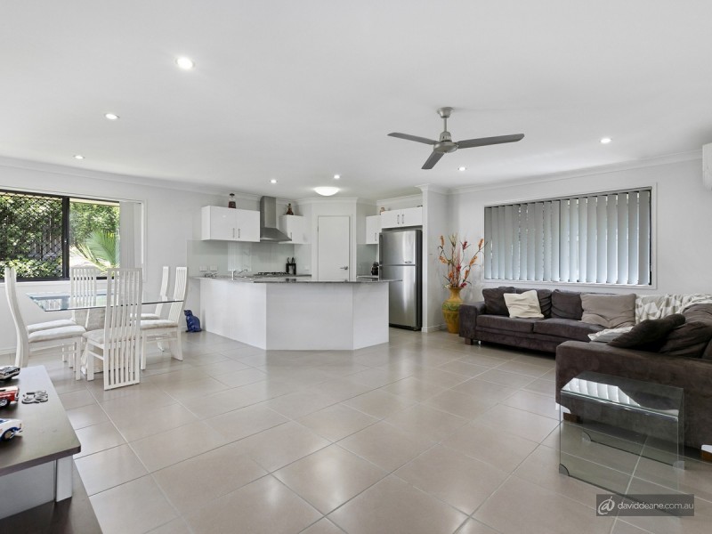 7 Lygon Place, Kallangur QLD 4503