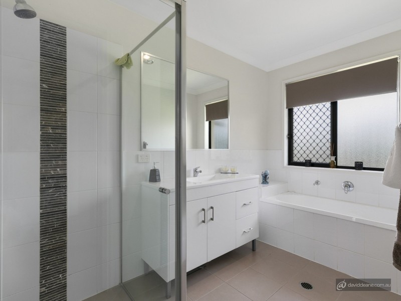 7 Lygon Place, Kallangur QLD 4503