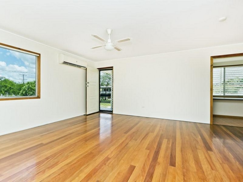 17 Shakespeare Pde, Strathpine QLD 4500