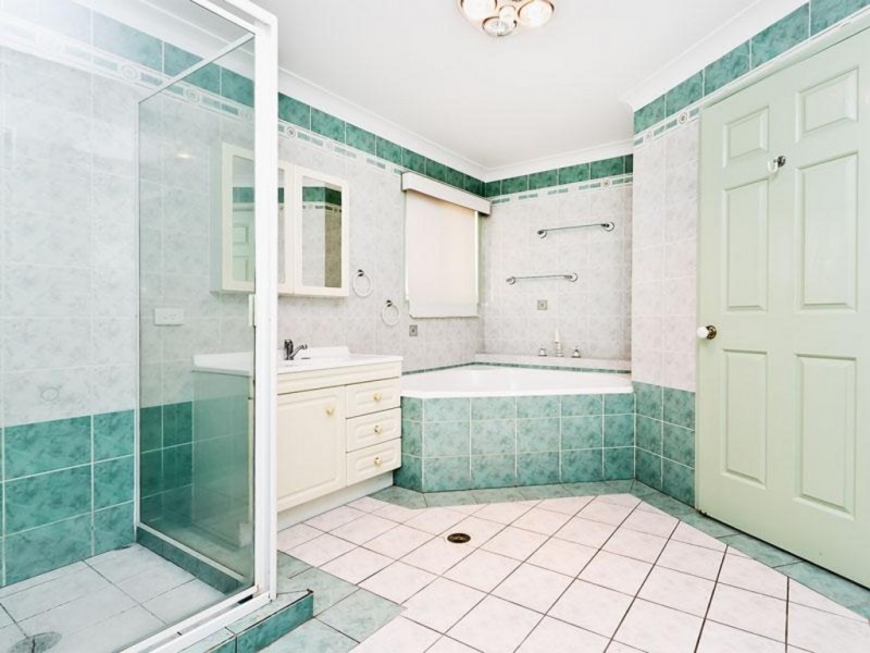 12 Dundee Street, Bray Park QLD 4500