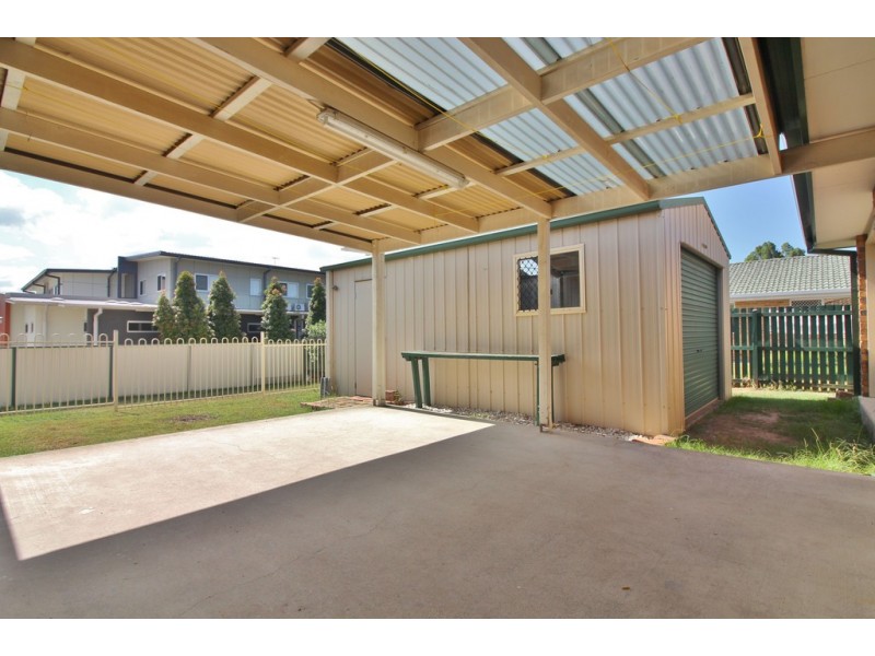 33 Dundee Street, Bray Park QLD 4500