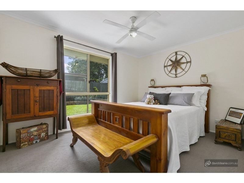 15 Newbury Crescent, Lawnton QLD 4501