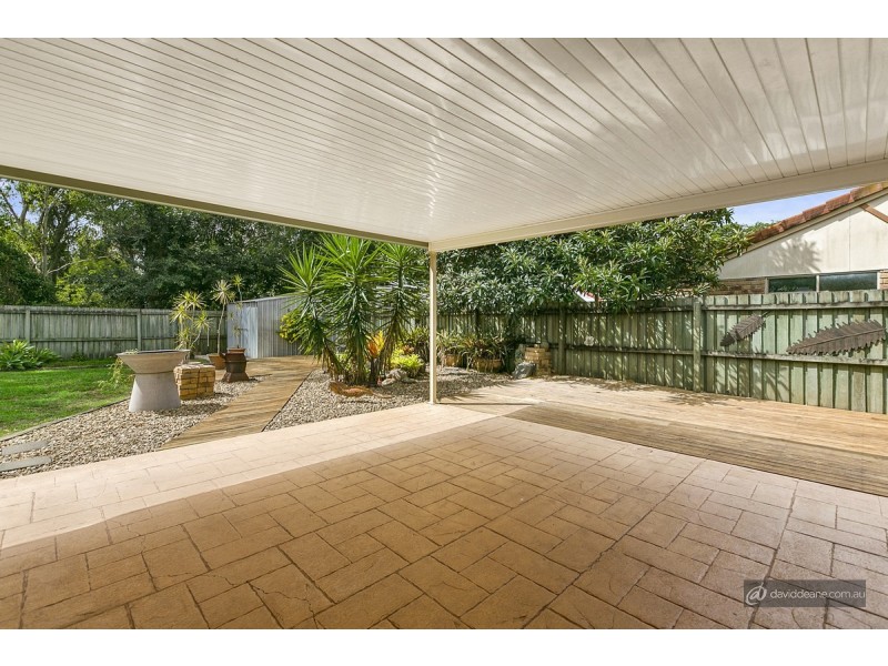 15 Newbury Crescent, Lawnton QLD 4501