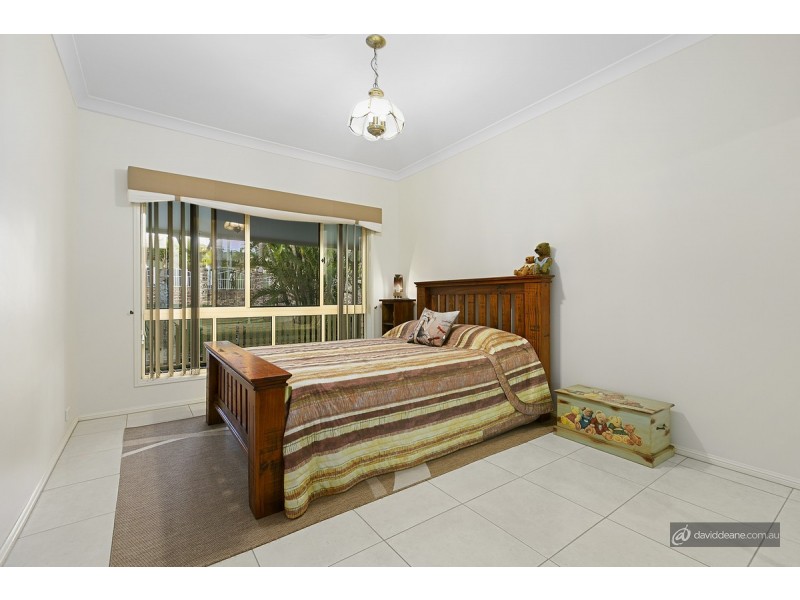 7 Dawneta Court, Warner QLD 4500