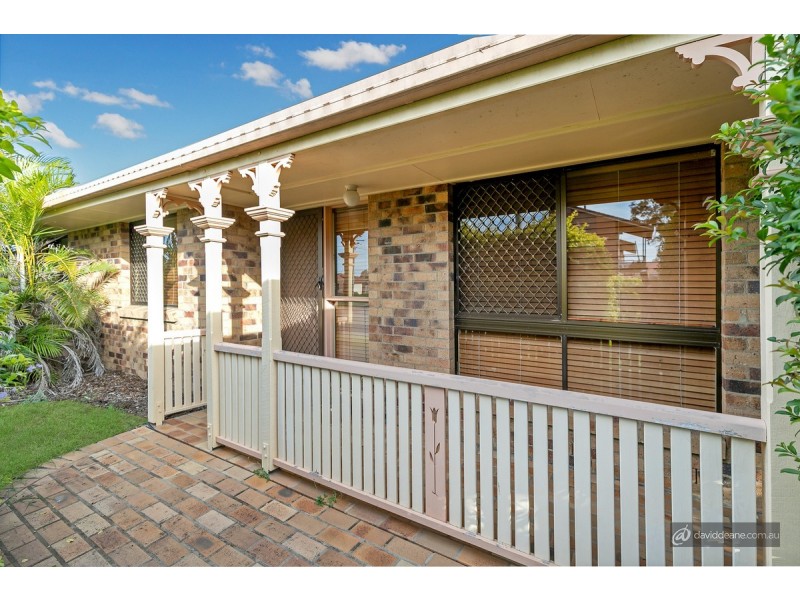 1 Rosewood Drive, Strathpine QLD 4500