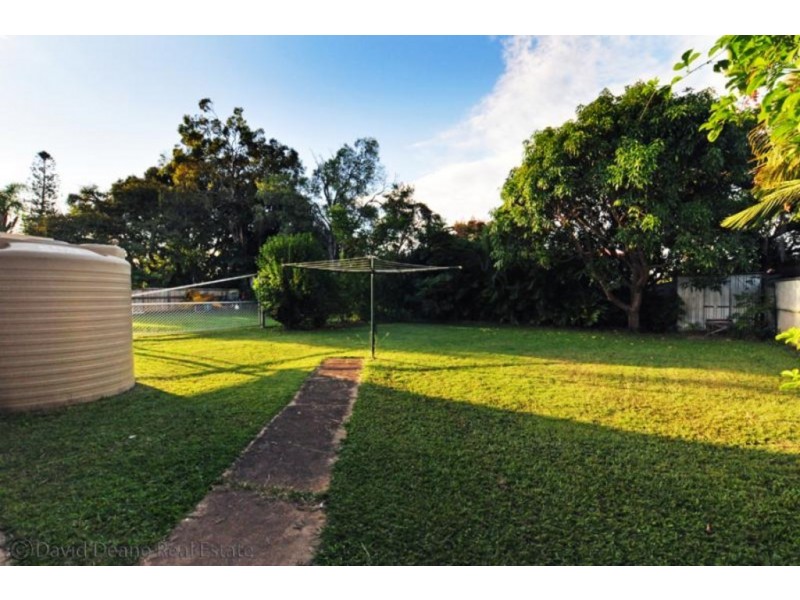 27 Fox Street, Strathpine QLD 4500