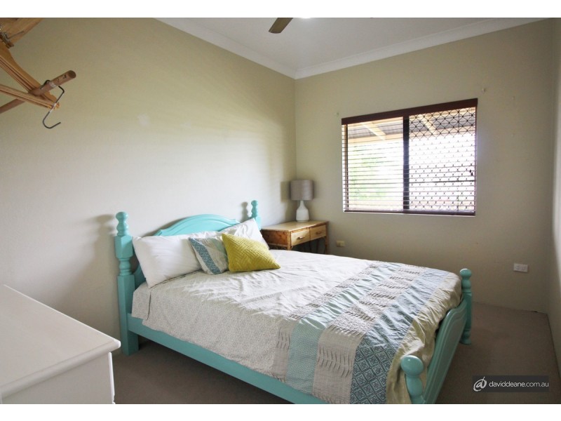 5 Highfield Crescent, Strathpine QLD 4500