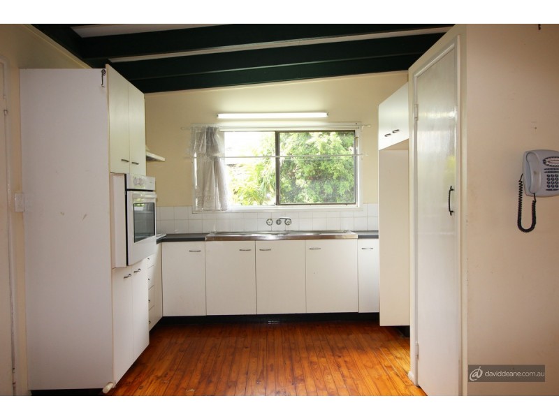 10 Wairoa Drive, Strathpine QLD 4500