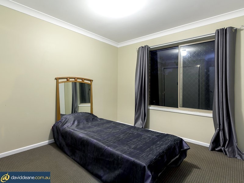 14 Fontenay Ct, Petrie QLD 4502