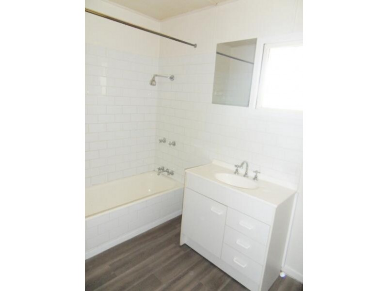 17 Myles Street, Lawnton QLD 4501