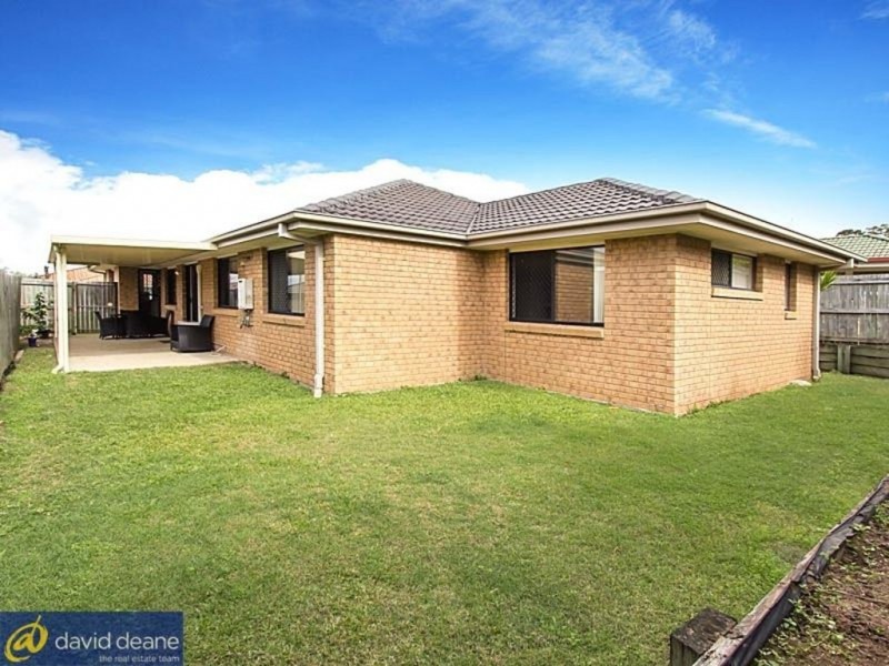 10 Chantrey Court, Kallangur QLD 4503