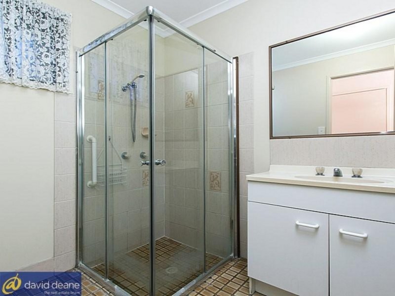 1/9 Todds Rd, Lawnton QLD 4501