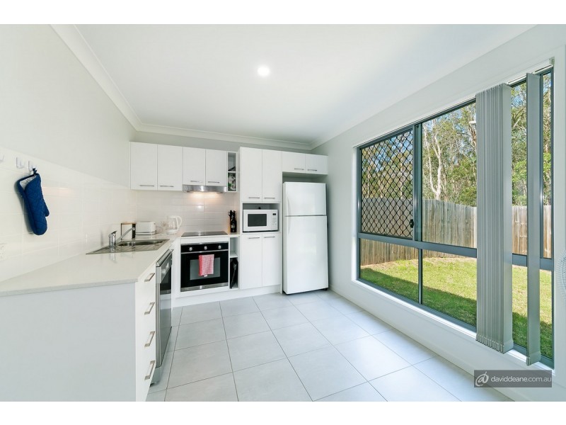 69 Jones Street, Rothwell QLD 4022