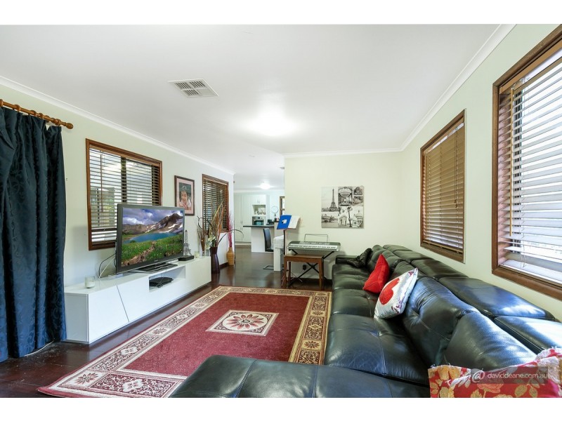 7 Oxford Street, Joyner QLD 4500