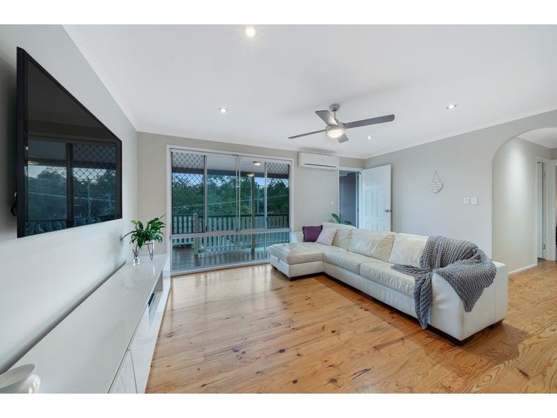 36 Bennetts Road, Everton Hills QLD 4053