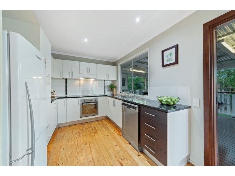 36 Bennetts Road, Everton Hills QLD 4053