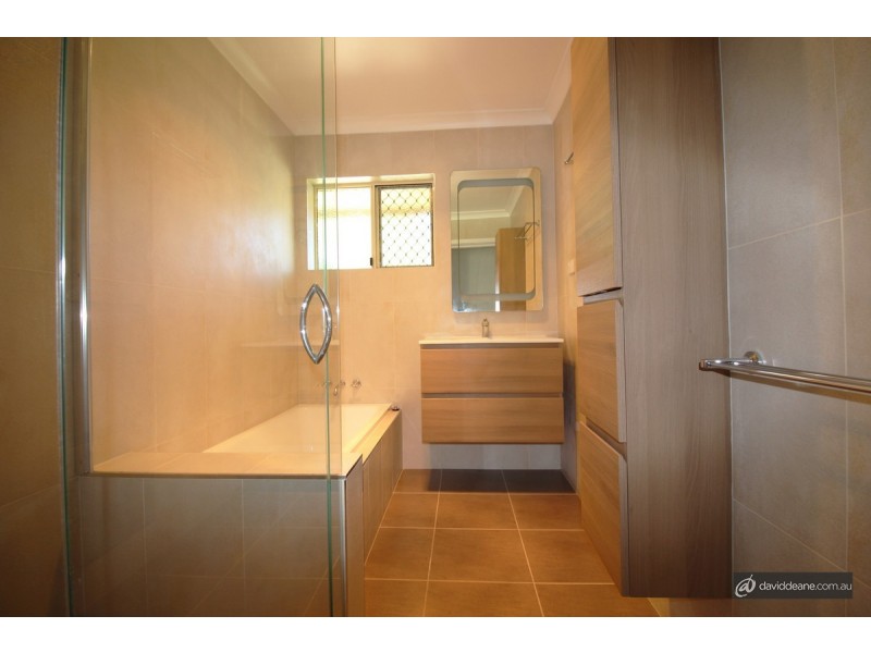 2 Brown Street, Lawnton QLD 4501